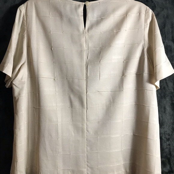 Tamotsu Blouse. - Picture 2 of 3